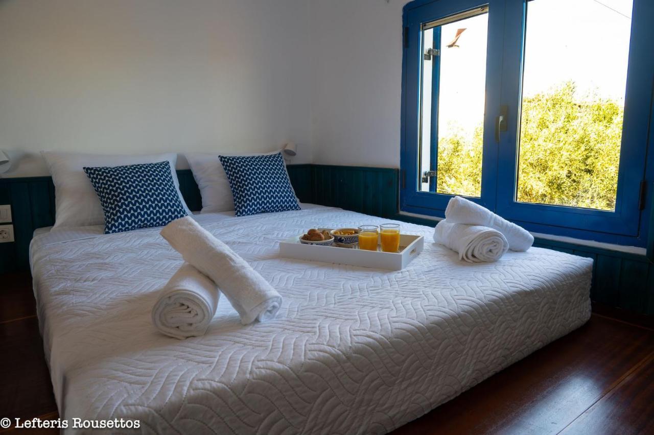Evelia Sea House *